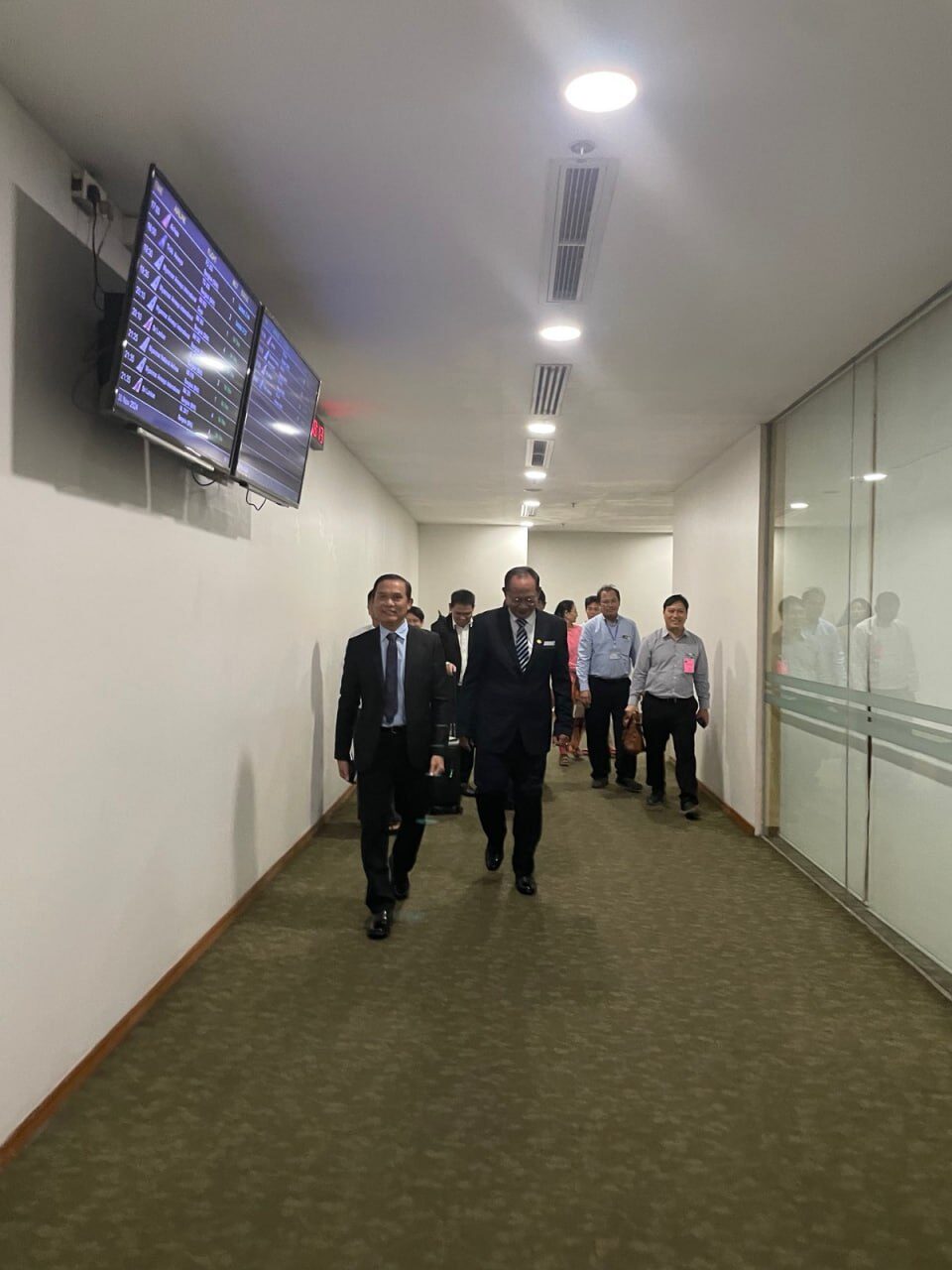 ကျန်းမာရေးဝန်ကြီးဌာန၊ ဒုတိယဝန်ကြီး ဒေါက်တာအေးထွန်း ၂၀၂၄ ခုနှစ်၊ ကျန်းမာရေးစောင့်ရှောက်မှုလုပ်ငန်းဖွံ့ဖြိုးတိုးတက်ရေးဆိုင်ရာ နိုင်ငံတကာဖိုရမ်သို့ တက်ရောက်ရန် ရုရှားနိုင်ငံသို့ ထွက်ခွာ