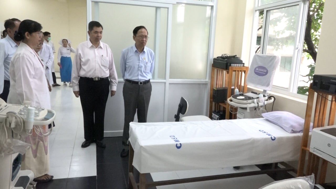 ကျန်းမာရေးဝန်ကြီးဌာန ပြည်ထောင်စုဝန်ကြီး ရန်ကုန်အထွေထွေရောဂါကုဆေးရုံသစ်ကြီး၏ ကုသရေးလုပ်ငန်းများ လှည့်လည်ကြည့်ရှု