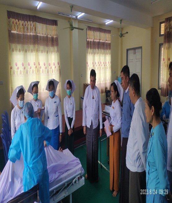 ကျန်းမာရေးဝန်ကြီးဌာန၊ ကျန်းမာရေးလုပ်ငန်းဆိုင်ရာ အလုပ်အကိုင်ကျွမ်းကျင်မှု“စံ”သတ်မှတ်ရေးကော်မတီ၊ အမျိုးသားအဆင့်ကျွမ်းကျင်မှုစစ်ဆေးအကဲဖြတ်ရေးဌာန(နေပြည်တော်)တွင် အကူသူနာပြု (အဆင့်-၂)အလုပ်အကိုင်အတွက် ကျွမ်းကျင်မှုလက်တွေ့စစ်ဆေးအကဲဖြတ်နေမှု များကို မြန်မာနိုင်ငံလုပ်သားများကျွမ်းကျင်မှု“စံ”သတ်မှတ်ပြဋ္ဌာန်းရေးအဖွဲ့(NSSA)၊ ကျန်းမာရေး လုပ်ငန်းဆိုင်ရာအလုပ်အကိုင်ကျွမ်းကျင်မှု“စံ”သတ်မှတ်ရေးကော်မတီ၊ ကျွမ်းကျင်မှုစစ်ဆေးအကဲဖြတ်ရေး နှင့်အသိအမှတ်ပြုရေးကော်မတီ(ACC)နှင့် နည်းပညာ၊သက်မွေးပညာနှင့်လေ့ကျင့်ရေးဦးစီးဌာန တို့မှ တာဝန်ရှိသူများ လာရောက်ကြည့်ရှုစစ်ဆေးခြင်း