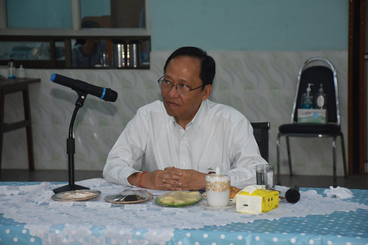 ကျန်းမာရေးဝန်ကြီးဌာန ပြည်ထောင်စုဝန်ကြီး ပါမောက္ခဒေါက်တာသက်ခိုင်ဝင်း အမျိုးသားပြန်လည် သန်စွမ်းရေးဆေးရုံ ခြေတုလက်တုနှင့် အားပြုကိရိယာအလုပ်ရုံသို့ သွားရောက်