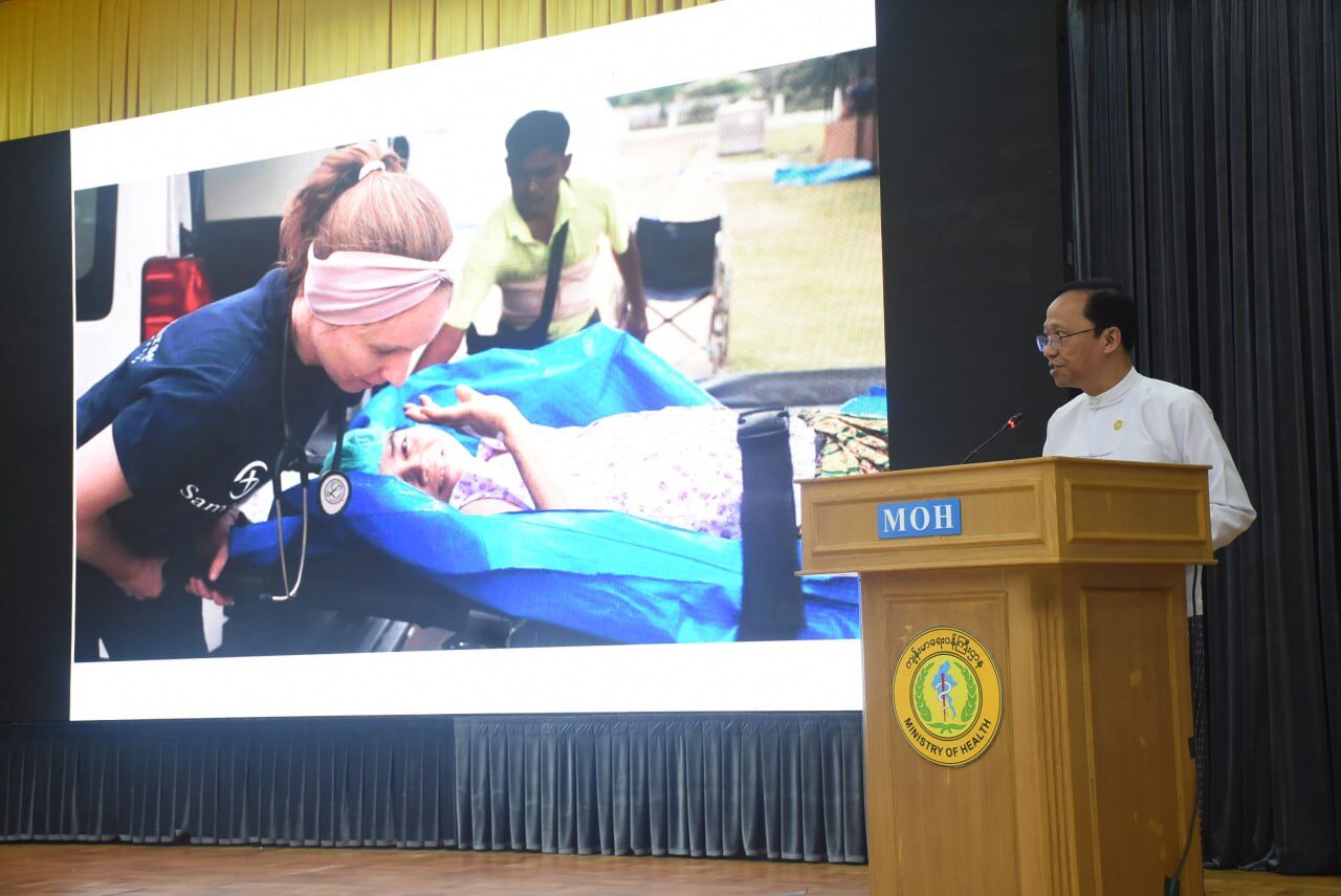 ကျန်းမာရေးဝန်ကြီးဌာန၊ ပြည်ထောင်စုဝန်ကြီးဒေါက်တာသက်ခိုင်ဝင်း Samaritan’s Purse International Relief ဆေးအဖွဲ့အားဂုဏ်ပြုနှုတ်ဆက်ပွဲနှင့်အရေးပေါ်ဆေးရုံ၊ ဆေးနှင့် ဆေးပစ္စည်းများလှူဒါန်းပွဲသို့ တက်ရောက်အမှာစကားပြောကြား