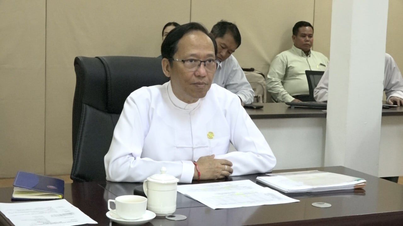 ကျန်းမာရေးဝန်ကြီးဌာန၊ ပြည်ထောင်စုဝန်ကြီး ပါမောက္ခဒေါက်တာသက်ခိုင်ဝင်း တိုင်းဒေသကြီး/ ပြည်နယ်များမှ ပြည်သူ့ကျန်းမာရေးနှင့် ကုသရေးဦးစီးဌာနမှူးများနှင့် Virtual စနစ်ဖြင့်တွေ့ဆုံ