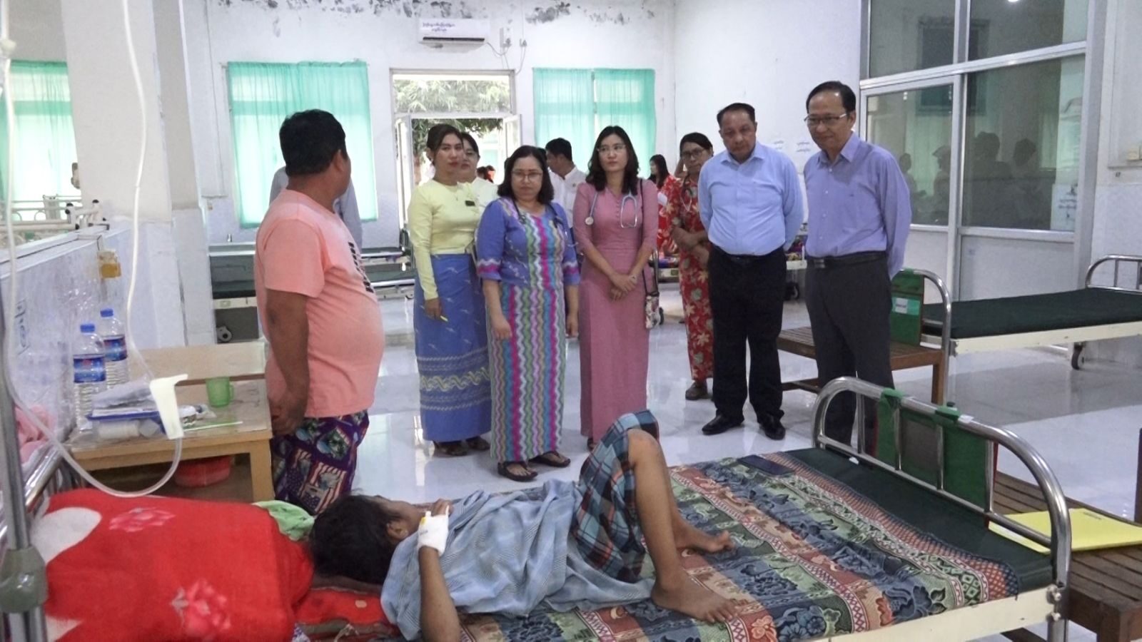 ကျန်းမာရေးဝန်ကြီးဌာန ပြည်ထောင်စုဝန်ကြီး ပါမောက္ခဒေါက်တာသက်ခိုင်ဝင်း နေပြည်တော်၊ ကလေးရောဂါအထူးကုဆေးရုံကြီးနှင့် သားဖွားမီးယပ်အထူးကုဆေးရုံကြီးများ ကုသရေးလုပ်ငန်းများဆောင်ရွက်မှု လှည့်လည်ကြည့်ရှု